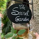 The Secret Garden In Piazza Del Popolo 16 Historical Center Villa