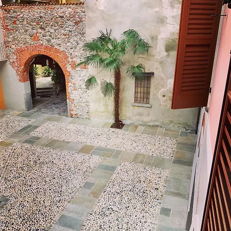 The Secret Garden In Piazza Del Popolo 16 Historical Center Arona