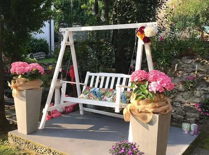 The Secret Garden In Piazza Del Popolo 16 Historical Center * Arona