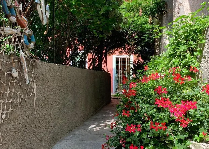 The Secret Garden In Piazza Del Popolo 16 Historical Center Villa Arona