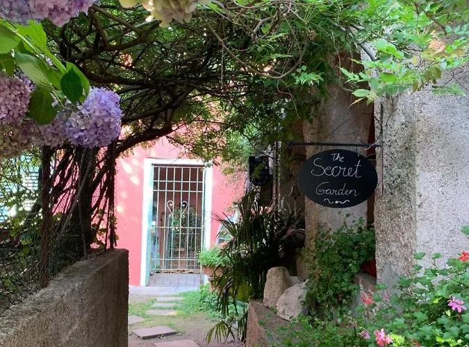 The Secret Garden In Piazza Del Popolo 16 Historical Center Villa Arona